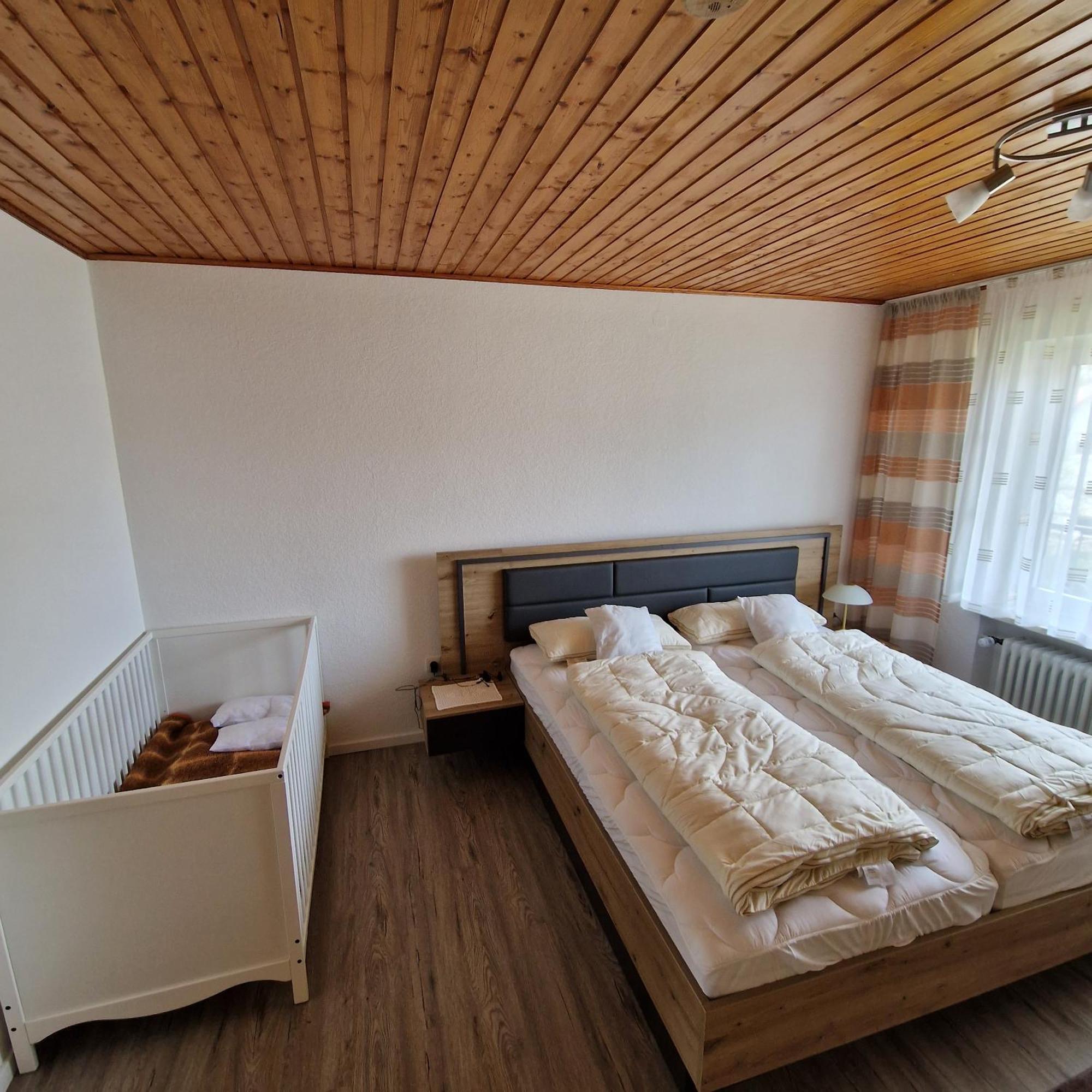 Ferienwohnung Mawitha Roth  Buitenkant foto