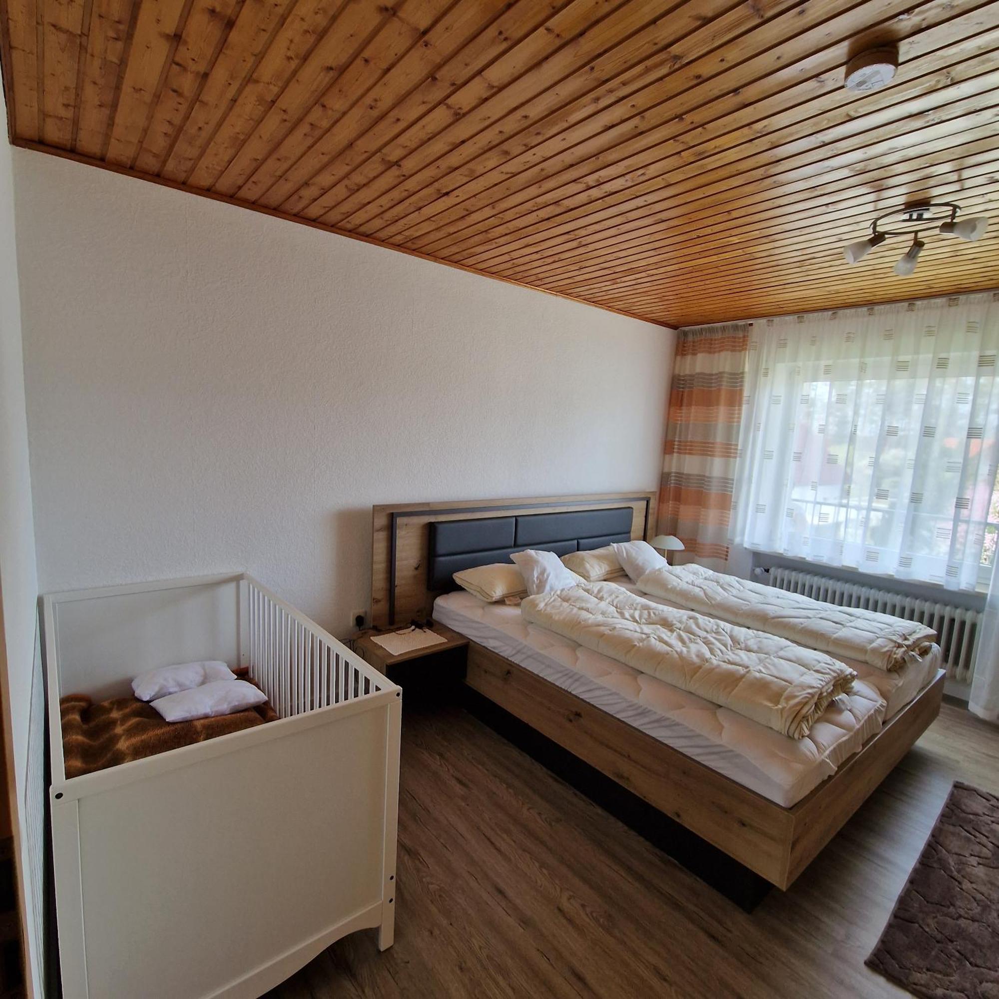 Ferienwohnung Mawitha Roth  Buitenkant foto